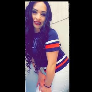 Meet your Posher, Nicole